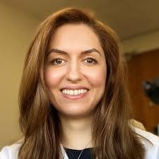 Eva Roche's Instagram, Twitter & Facebook