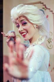 Can't hold it back anymore, let it goooo. Queen Elsa of Arendelle, Walt  Disney World