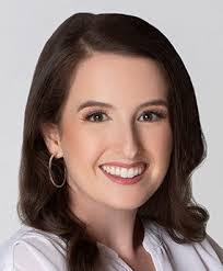 Maria Eaton's Instagram, Twitter & Facebook