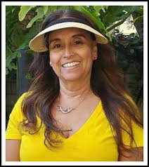 Debbie Avila's Instagram, Twitter & Facebook