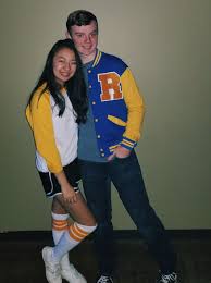 Or more of a veronica lodge? Pin On Spirit Week Ideas