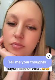 Petty Mayonnaise Wife Lacey