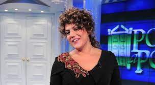 Manuela villa, figlia di claudio villa, a domenica live, scopre di avere altri fratelli. Chi E Manuela Villa La Figlia Di Claudio Villa Vita Privata E Curiosita