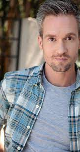 Kyle David Pierce Actor Imdb Agents Of S H I E L D Marvel Hollywood Male Men Man Male Actor Hot Acto Grey Hair Men Mens Hairstyles Trendy Hairstyles