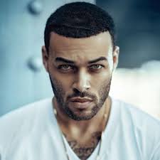 Light Skinned Black Actor With Green Eyes Donbenjamin Boys With Green Eyes Light Skin Boys Cute Black Guys