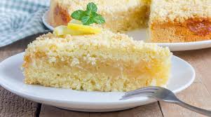 Einfaches Rezept Apfelmus Pudding Streuselkuchen Freundin De In 2020 Streusel Kuchen Apfelmuskuchen Mit Streusel Streuselkuchen Mit Pudding