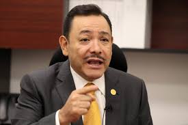 Héctor Serrano renuncia al PRD