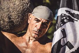 Mark Bahrenfuss's Instagram, Twitter & Facebook