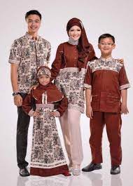 Films en vf ou vostfr et bien sûr en hd. 5 Pilihan Baju Couple Keluarga Muslim Terbaru