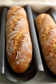 Rezept Fur Ein Einfaches Dinkelbaguette Mit Joghurt Von Backerina Rezept Dinkel Baguette Baguette Backen Brot Backen Rezept Einfach