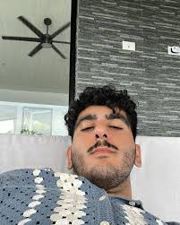 AMEER (@ameer) · Instagram photos and Reels