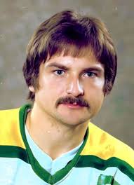 Player photos for the 1969-70 Kitchener Rangers at hockeydb.com