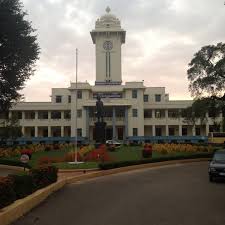 Kerala university is a public state university, also known as the university of travancore situated in the capital city of kerala, thiruvananthapuram. Kerala University University