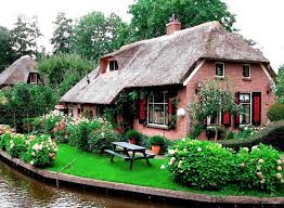 Epingle Par Earmark Social Bridgette S B Sur My Cottage Belle Maison Maison Exterieure Jolie Maison