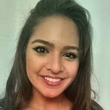 Leah Usher (@LeahFitLife)