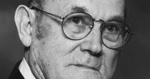 Jeffrey Randolph's Instagram, Twitter & Facebook