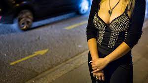 スイス警察、ルーマニアの売春犯罪グループの合同捜査に参画 - SWI swissinfo.ch