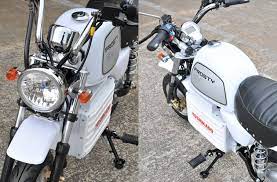 電気代は月100円以下 あの原付名車を思わせるデザインも な電動バイク フロスティev 電動バイク バイク カスタムバイク