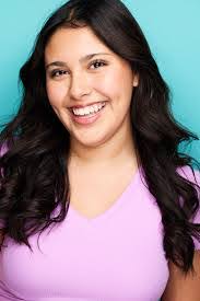 Ella Overton's Instagram, Twitter & Facebook