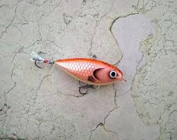 Micro Surface Handmade Wooden Lure Gold 4cm Etsy In 2021 Handmade Wooden Topwater Lures Lure Making
