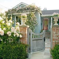 Small front garden ideas for making the outside of your home as beautiful as the inside. 5 Ways To Achieve The Ultimate Private Front Yard