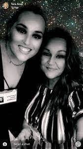 Tara Arce's Instagram, Twitter & Facebook