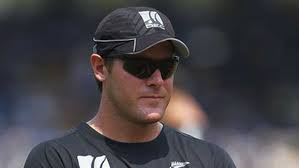 Jamie How announces retirement