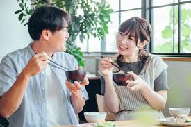 自称キムタク”や”個人情報晒しマン”も…流行中の「Twitter婚活」ヤバすぎる実体験 | FRIDAYデジタル