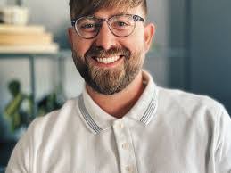 Chris Biddinger's Instagram, Twitter & Facebook