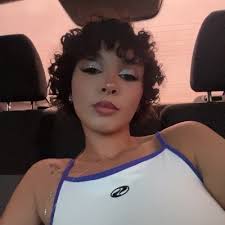 bella dennis (@bellladennis)