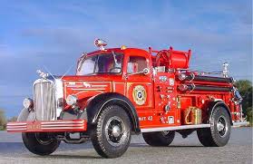 Daron ny76423 fdny new york city fire department ford expedition 1:24 scale diecast model. First Gear Fdny 1960 Mack B Model Pumper 1 34th Scale 19 2262