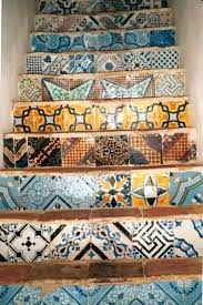 Idee Per Arredare Casa In Stile Siciliano Mosaico Di Piastrelle Piastrelle Artistiche Piastrelle Di Terracotta