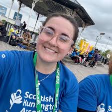 4,642 Dundee Kiltwalkers raised £800,000 for 528 charities. Wow! 👏 All  made possible thanks to our Kiltwalk Heroes, Sir Tom Hunter and our amazing  sponsors