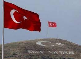 yasadikca turkcuyuz vatan sevgisi ve vatana baglilik bayrak askeriye bmw konsept