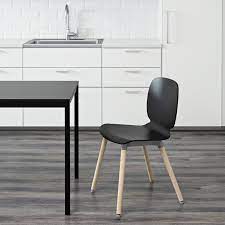 svenbertil スヴェンベルティル チェア ブラック エルンフリード バーチ ikea in 2021 eetkamerstoelen eetkamerstoelen ikea eettafel stoel