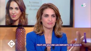 Après avoir obtenu son bac à 16 ans, elle entre à l'école de commerce ihec de carthage. C A Vous Integrale Claire Chazal Et Sonia Mabrouk En Streaming Replay France 5 France Tv