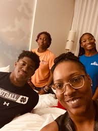 Amber Hillis (@aleanne31)