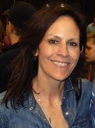  Annabeth Gish Wikipedia