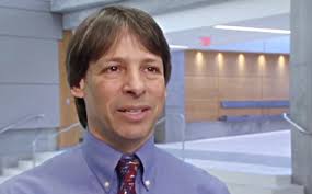 Math-Magician Arthur Benjamin Visits MC (Video)