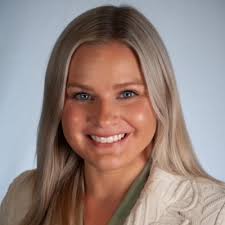 Honored to be a member of this year's NIRI: The Association for Investor  Relations 2022 Class of Rising Leaders Under 40.