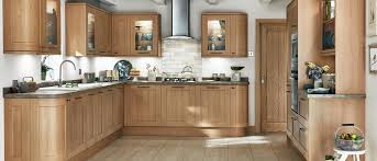 Create A Characterful Kitchen Where The Warmth Of Oak Takes Centre Stage With This Light Oak Shak Kitchen Fittings Kitchen Cabinet Styles Shaker Style Kitchens