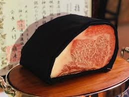 Highly prized for their rich flavor, these cattle produce arguably the finest beef in the world. Como Saber Que La Carne Kobe Que Ordenaste Realmente Es Kobe Food Pleasure