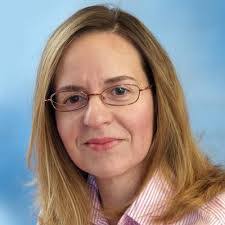 Gema Linares's Instagram, Twitter & Facebook