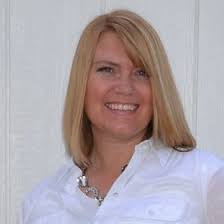 Amy Curtin's Instagram, Twitter & Facebook