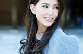 Hannah Quinlivan Spills Details Of Jay Chou S Marriage Proposal Hannah Quinlivan Beautiful Face Jay Chou
