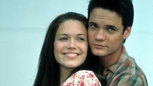 It introduced us not only to landon and jamie, but also to shane west and mandy moore. Mandy Moore And Shane West Look Back On A Walk To Remember 15 Years Later Mtv