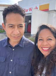 We just lost another member in my Family 🥺😭 first was my oldest brother  12/19/20 (the one with the Chef shirt) the a year later 12/28/21 my BIL  ,(the one with the