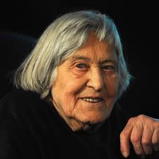 Ebbene si, aveva ragione alan sorrenti quando, negli anni `70, cantava noi siamo figli delle stelle! Le 13 Donne Che Hanno Fatto La Storia D Italia Margherita Hack Dilei
