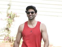 Aditya Roy Kapur Everybodywiki Bios Wiki He did his schooling from mumbai's gd. aditya roy kapur everybodywiki bios