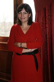 Audrey pulvar se retrouve dans une vive polémique à cause de ses lunettes. Audrey Pulvar A 48 Ans La Nouvelle Vie De L Ex Journaliste Et Chroniqueuse